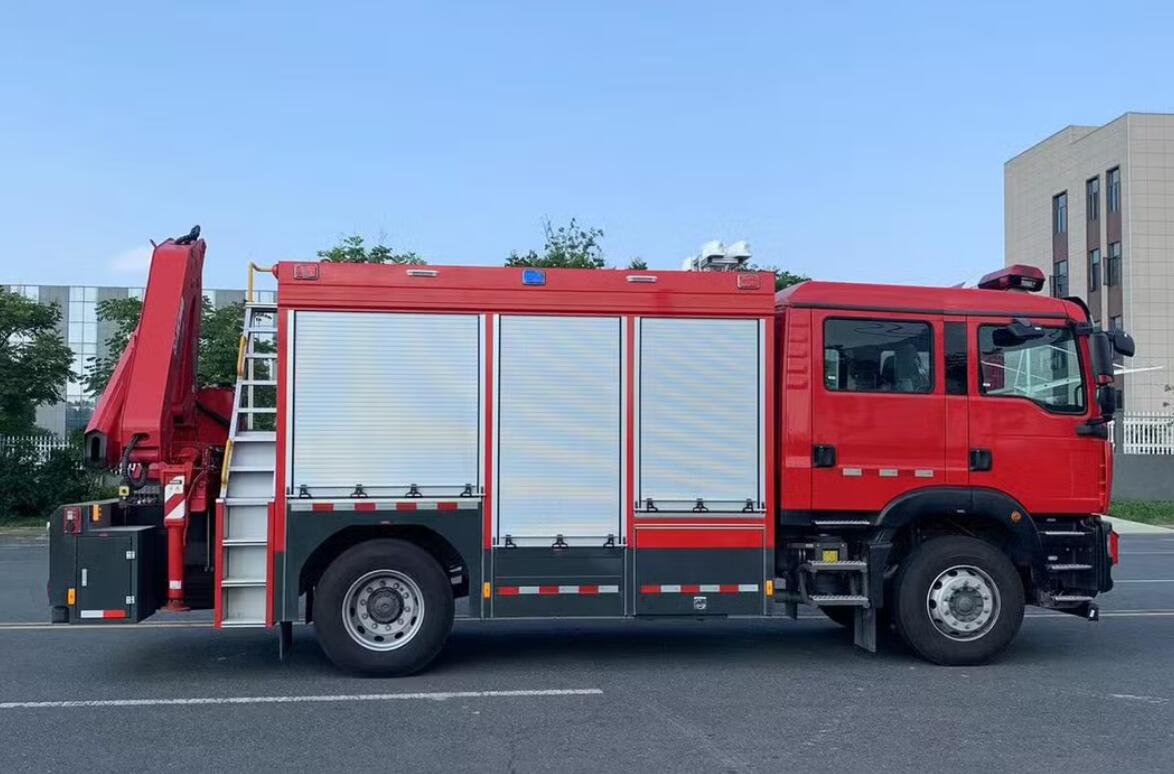 HOWO Rescue Fire Fighting Truck mounted Crane technical drawing